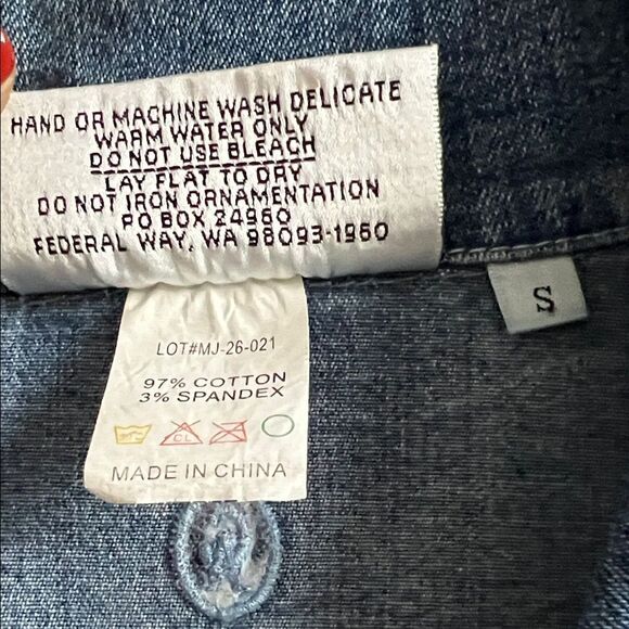 Like New! Christine Alexander Swarovski Embellished Horse Denim Jacket in Size S - Picture 14 of 16